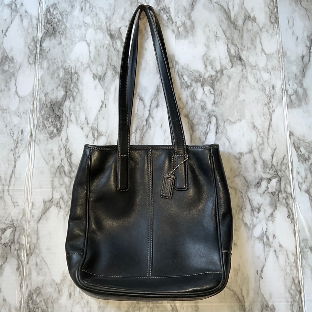 Coach No.A2S-7776 Black Leather.